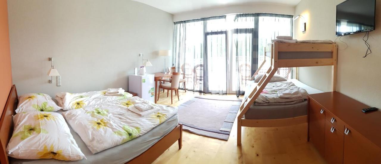 Apartmany Puerto Senec Exterior photo