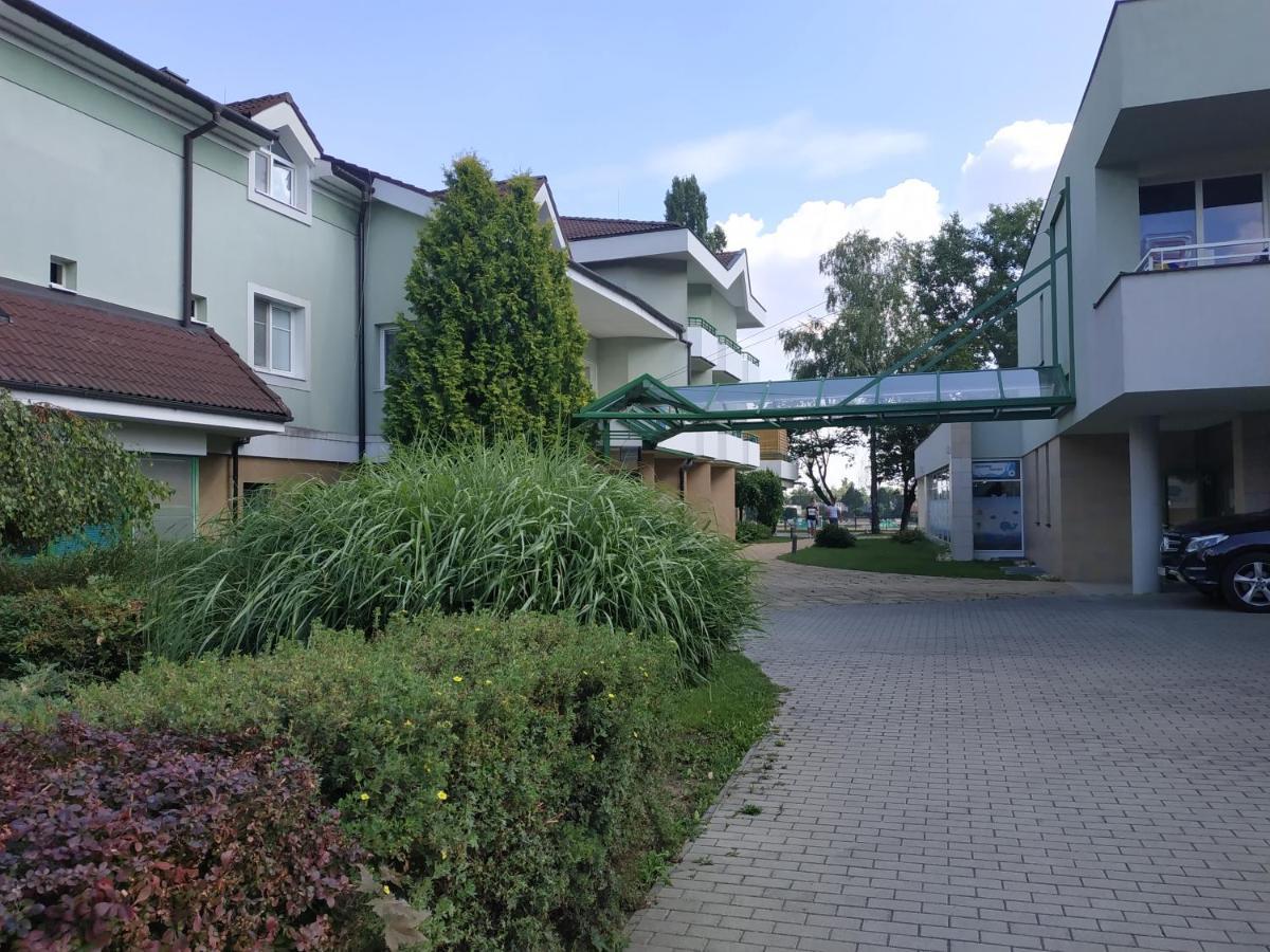 Apartmany Puerto Senec Exterior photo